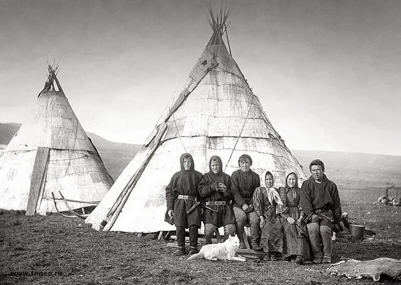 Ханты и манси вороний день. Вурна хатл вороний день. Черный ханты. Черный ханты. Ханты и манси в 19 веке.