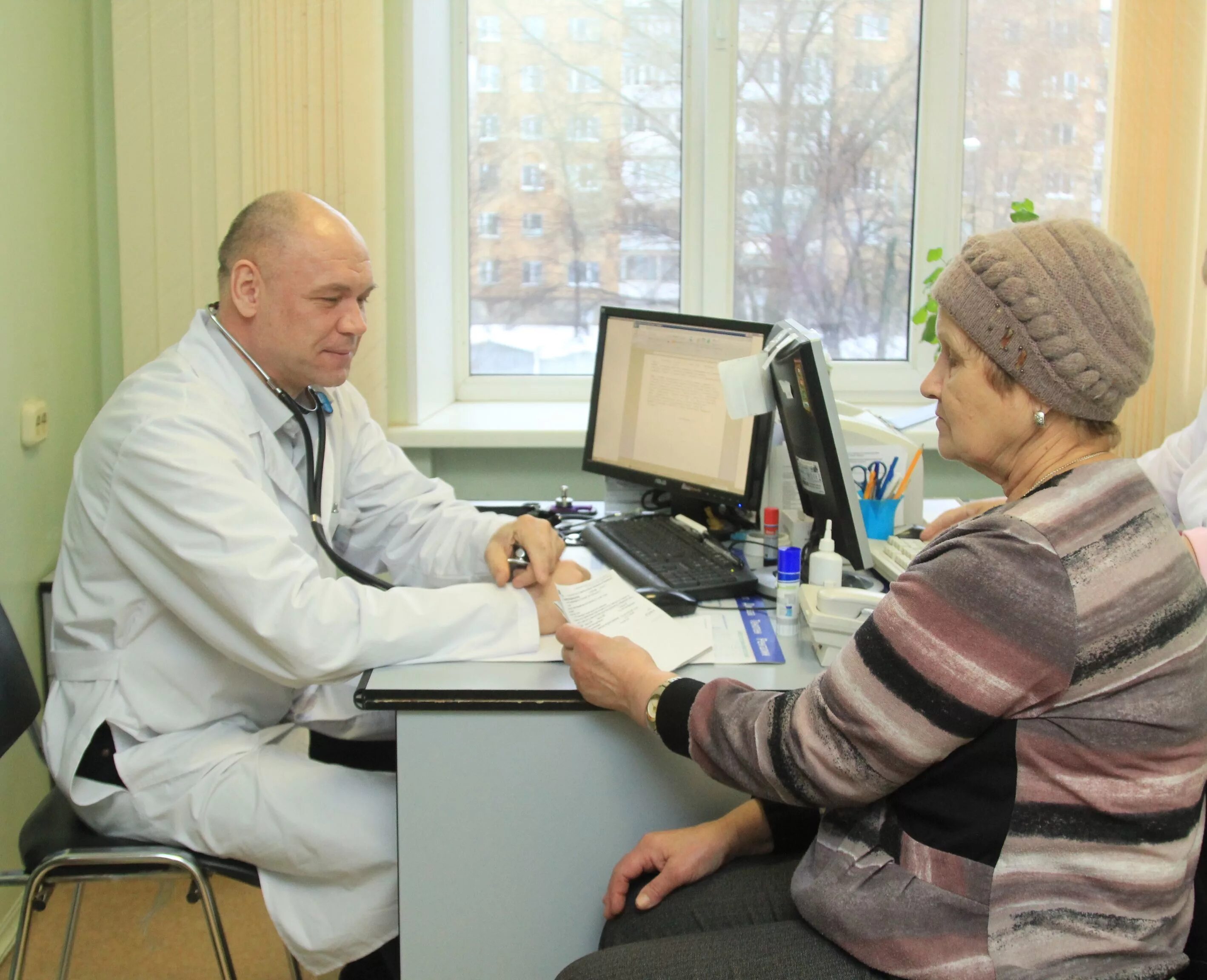 Врачи 6 поликлиники самара. Самарская городская поликлиника 6. Поликлиника Самара. Городская больница 6 Самара. Поликлиника 6 Самара Кирова.