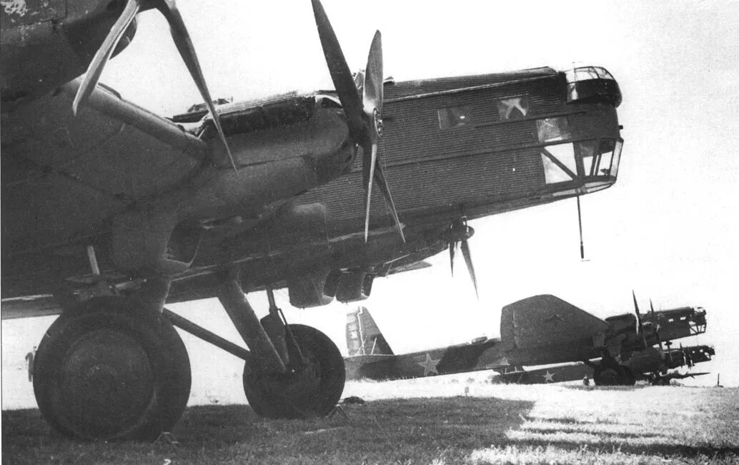 тяжелый бомбардировщик тб-3 ант-6. тб-3 самолет. тб-3 бомбардировщик. самолет бомбардировщик тб 3. туполев тб-3.