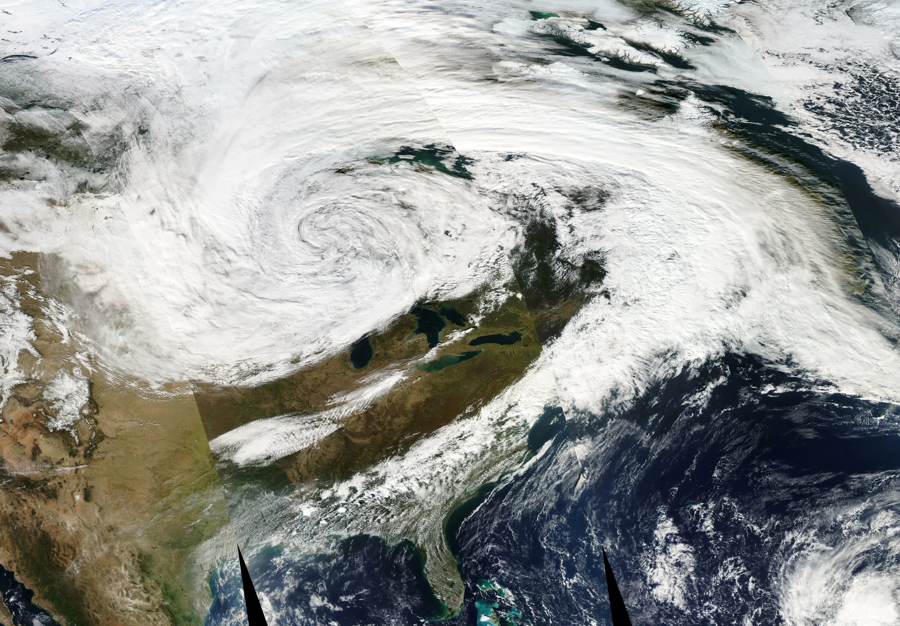 8 октября 2010. Внетропические ураганы. Внетропический циклон. ЦУНАМИ С космоса. Циклон из космоса.
