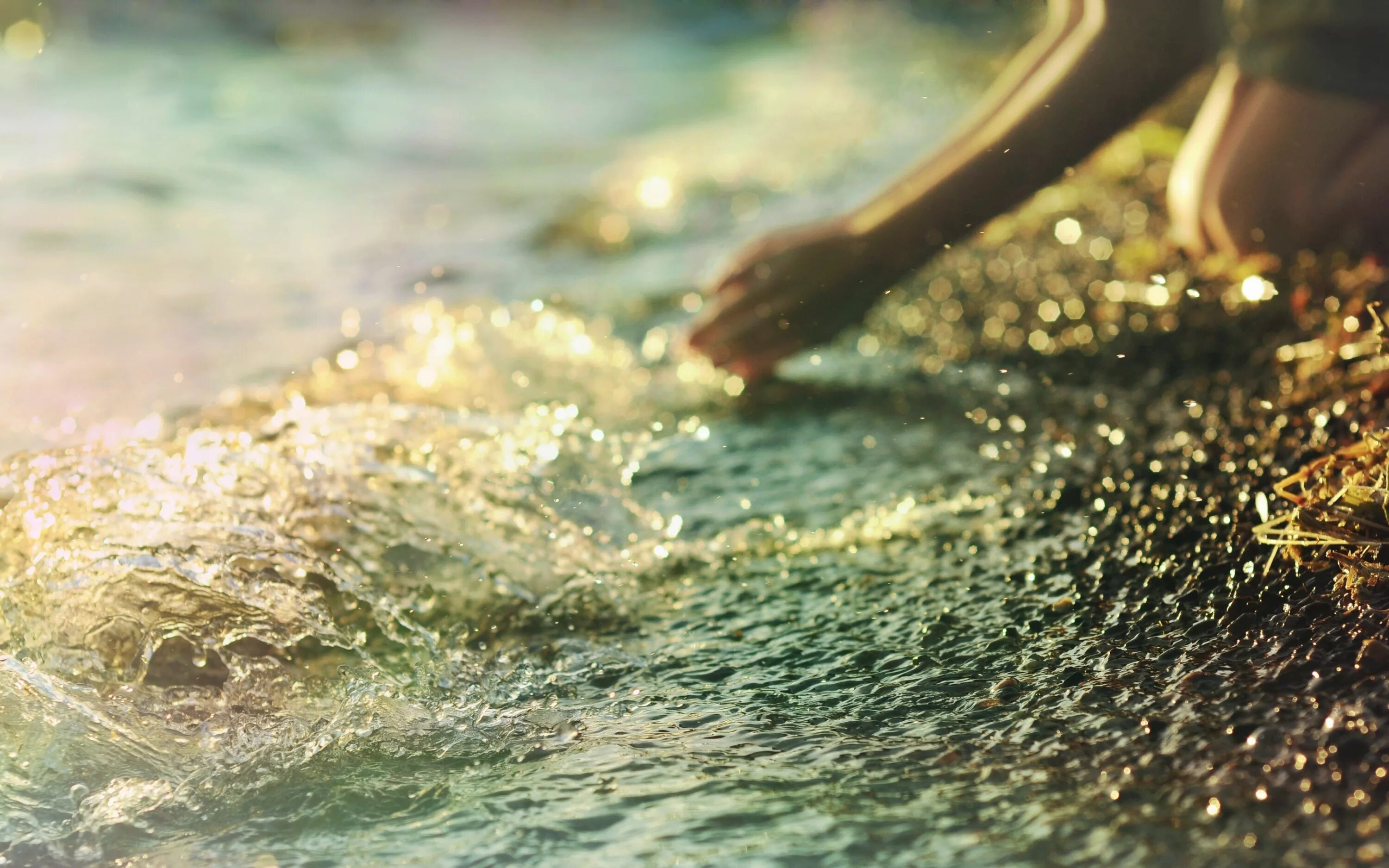 Солнечная вода