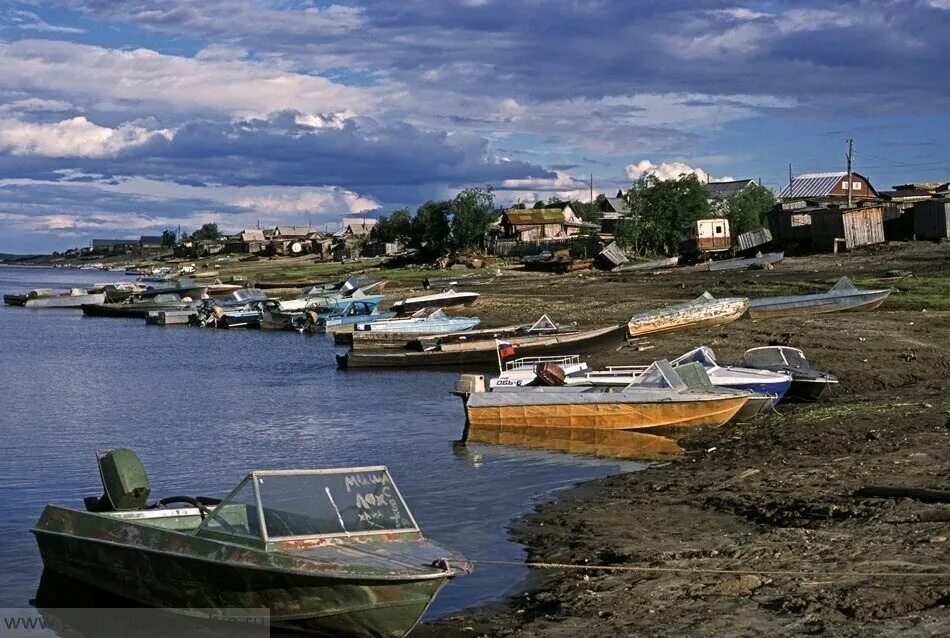 Село каменное хмао школа. Березово хмао река. Поселок каменное хмао. Поселок каменный хмао. Саранпауль поселок хмао.