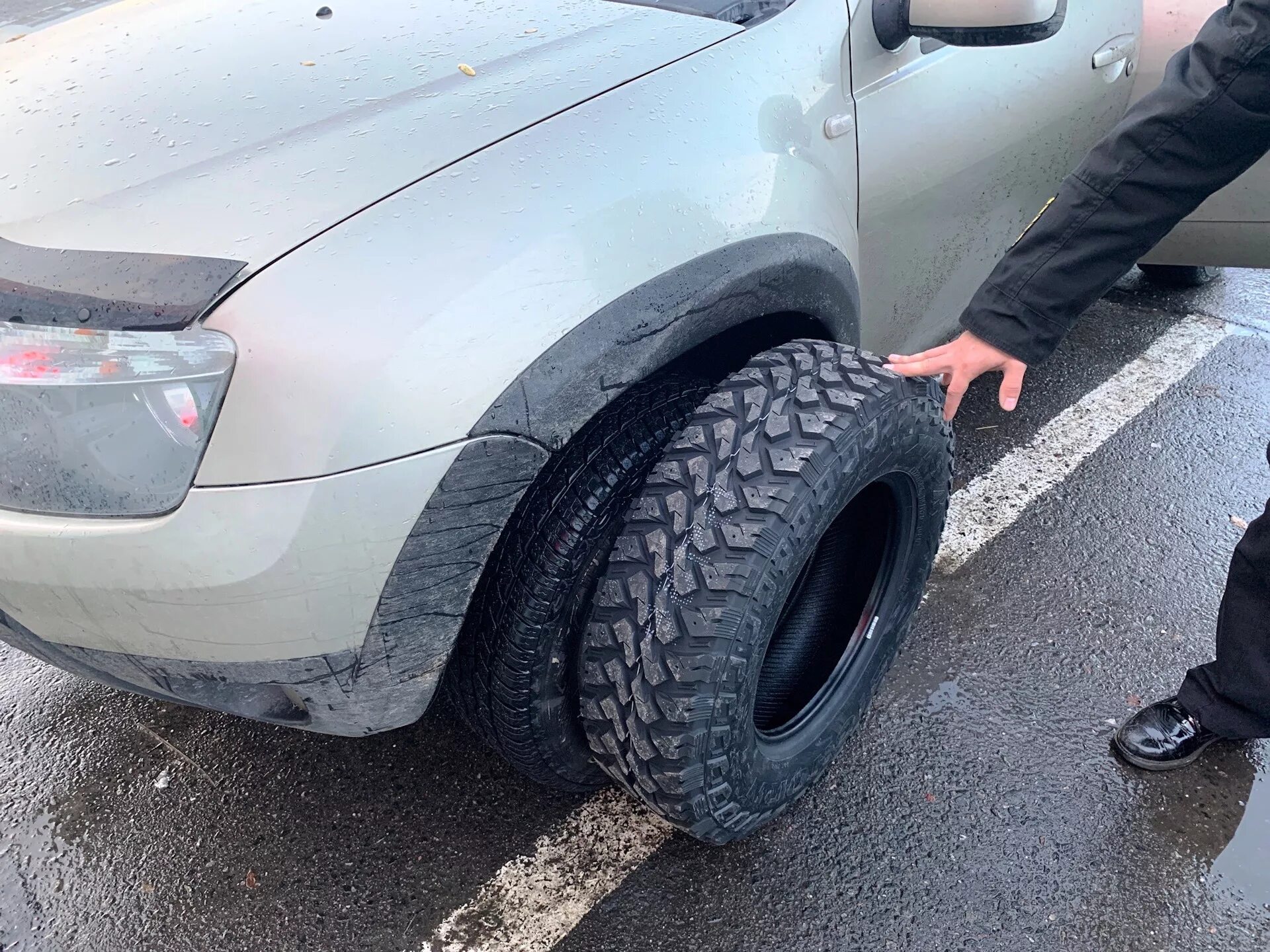 Duster грязевая резина Renault. Грязевая резина на Рено Дастер 4х4. MT шины на Рено Дастер 4х4. Грязевая резина Рено Дастер r17. Лето резину дастер