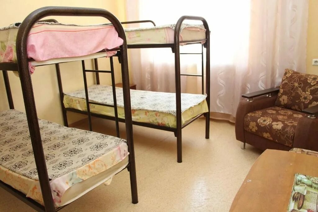 Гостиница русь старый оскол. Лагерь белогорье старый оскол комнаты. Грация гостиница старый оскол улица шухова. Гостиница грация старый оскол. Баня грация старый оскол.