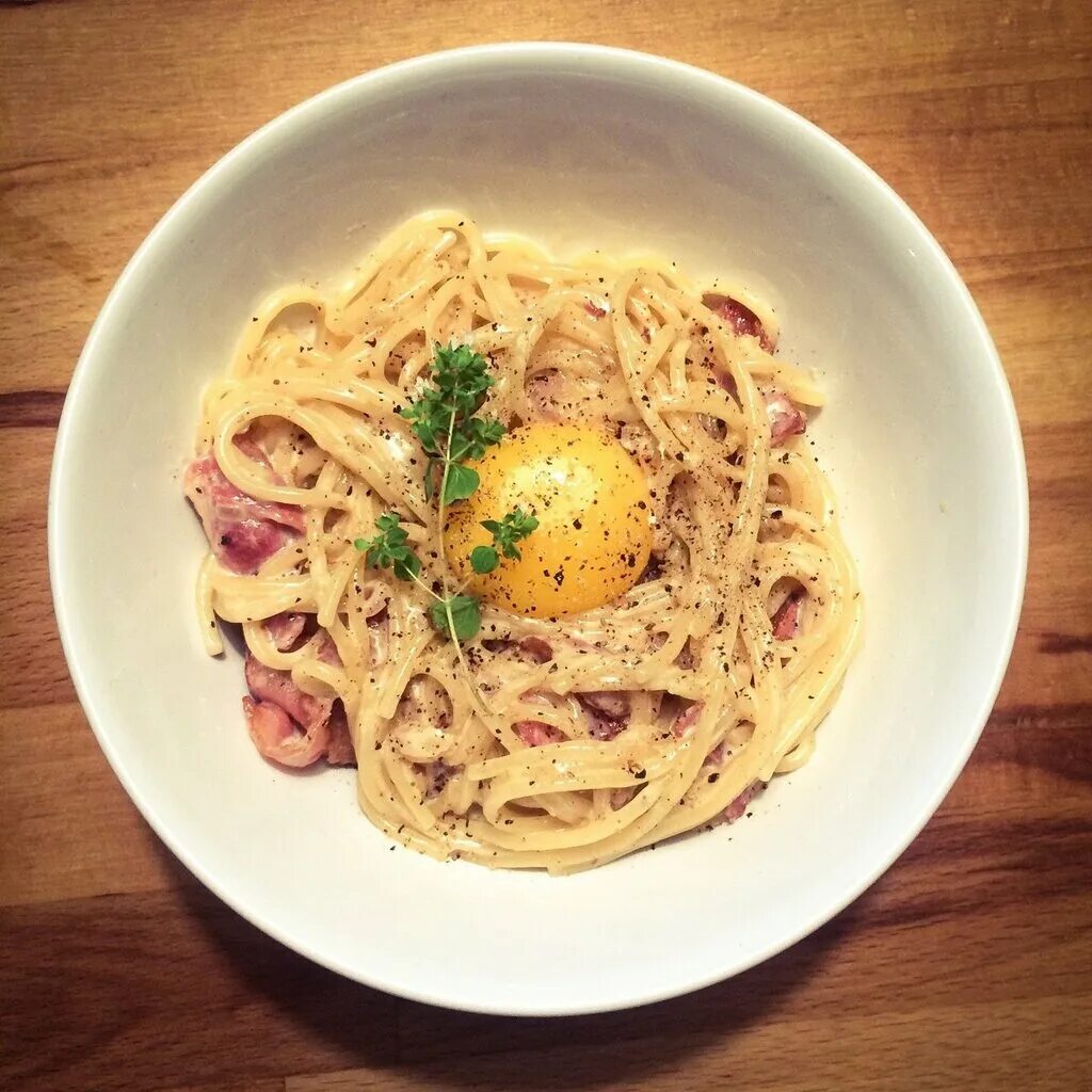Как выглядит 100 грамм карбонары Healthier Carbonara (No Cream!