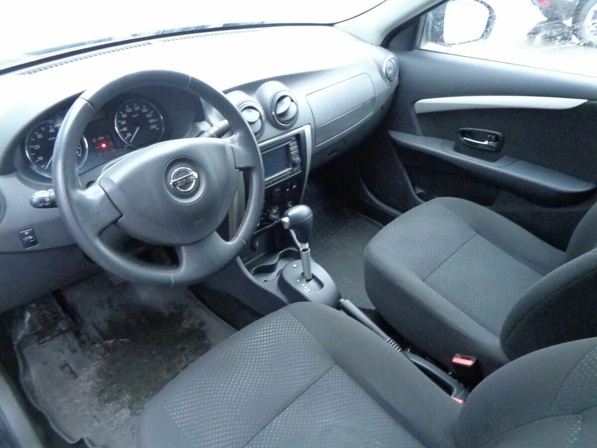 Nissan Almera 2013 салон. Ниссан Альмера 2013 салон. Ниссан Альмера 2013 1.6 автомат. Ниссан Альмера 2013.