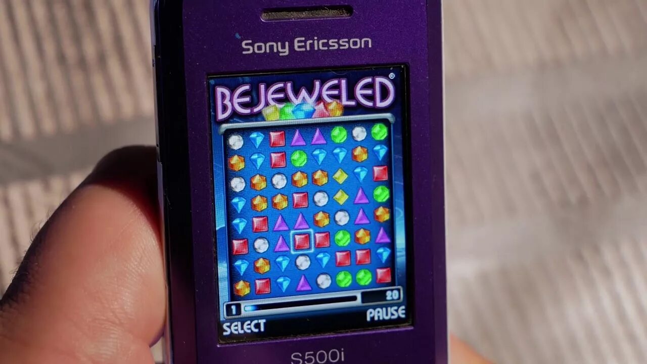 Стандартные темы sony ericsson s500i. Темы  sony ericsson 240x320. Сони эриксон java. Sony ericsson interface. Игры сони эриксон java.