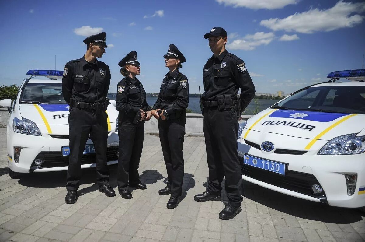 Национальная полиция Украины. Новая полиция Украины. Патрульная полиция. Форма полиции Украины. Чем занимается полицейский