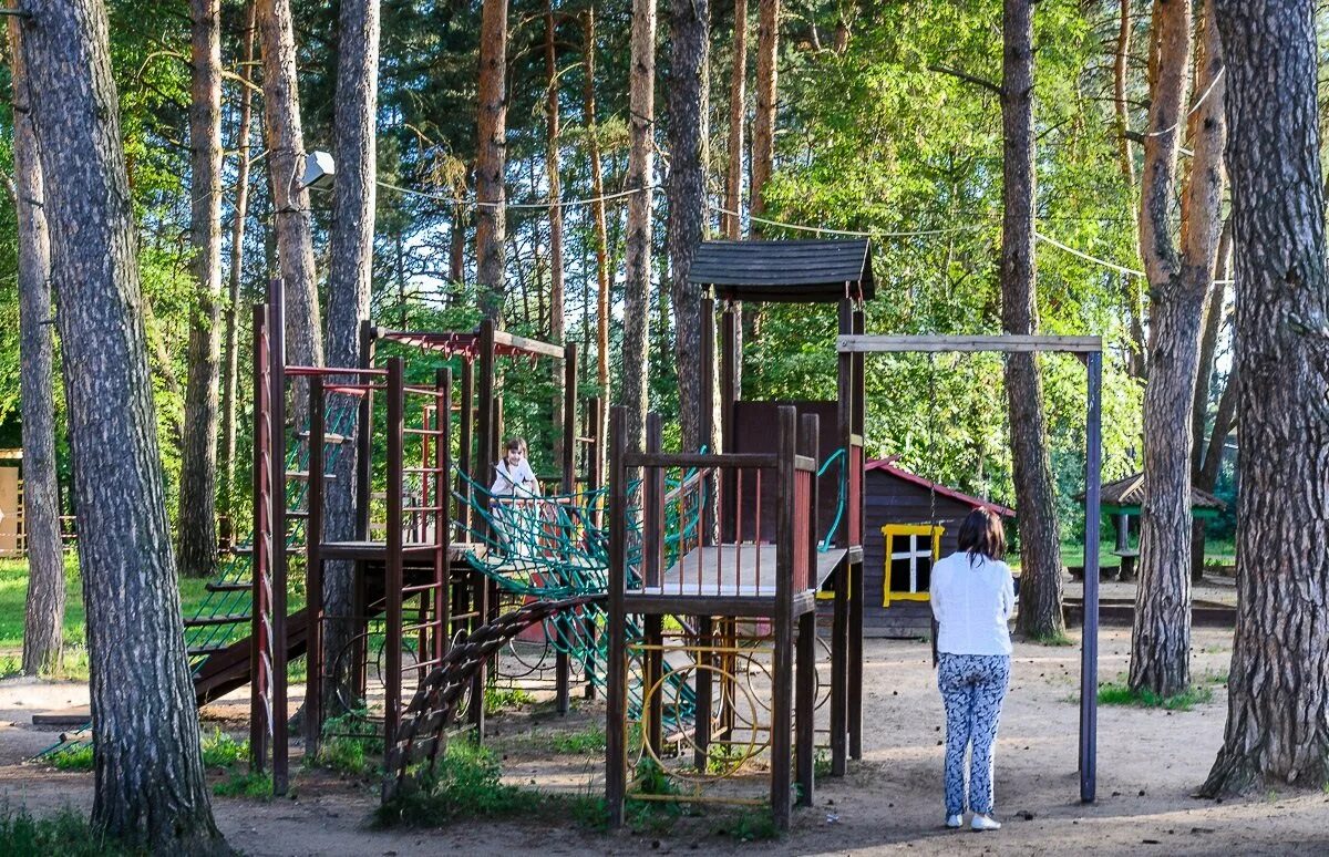 Парк отель русский симферопольское шоссе. Парк отель дракино 3. Парк отель русский серпухов. Дракино парк-отель. Парк отель русский.