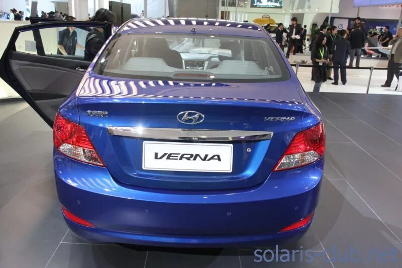 Hyundai Solaris/Accent/Verna 2010 кузов. Hyundai Solaris Korea. Hyundai Accent Европа. Сборка хендай солярис