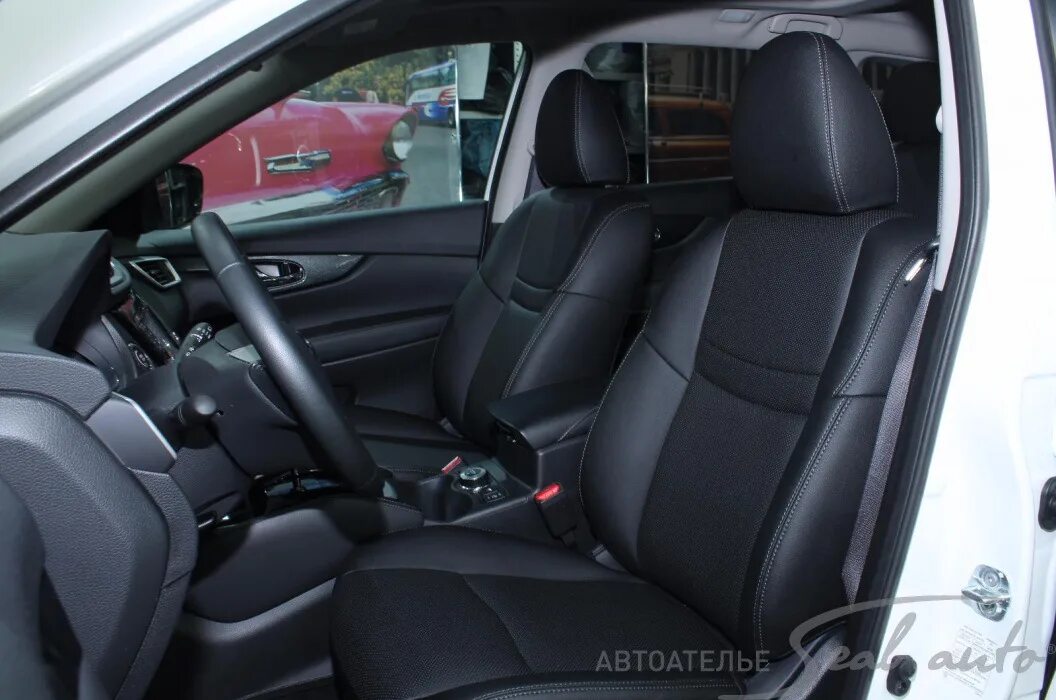 X trail t32 isofix. Сиденья на х трейл т32. Чехлы nissan x-trail t32. Чехлы ниссан х-трейл т32 алькантара. Чехлы на сиденья nissan x-trail t32.