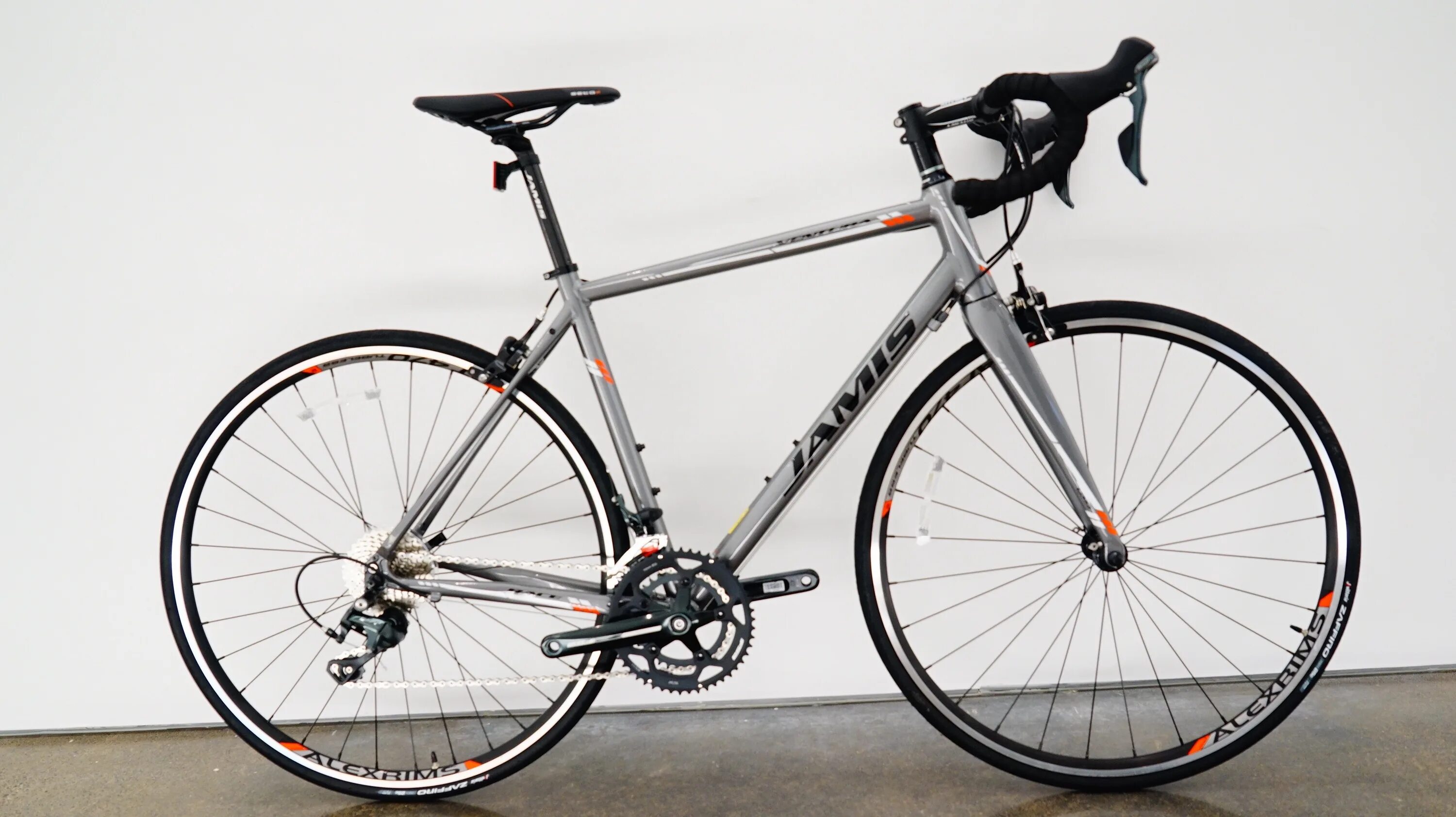 Jamis ventura. Jamis allegro a2. Jamis ventura a1. Jamis gravel. Jamis allegro a2.