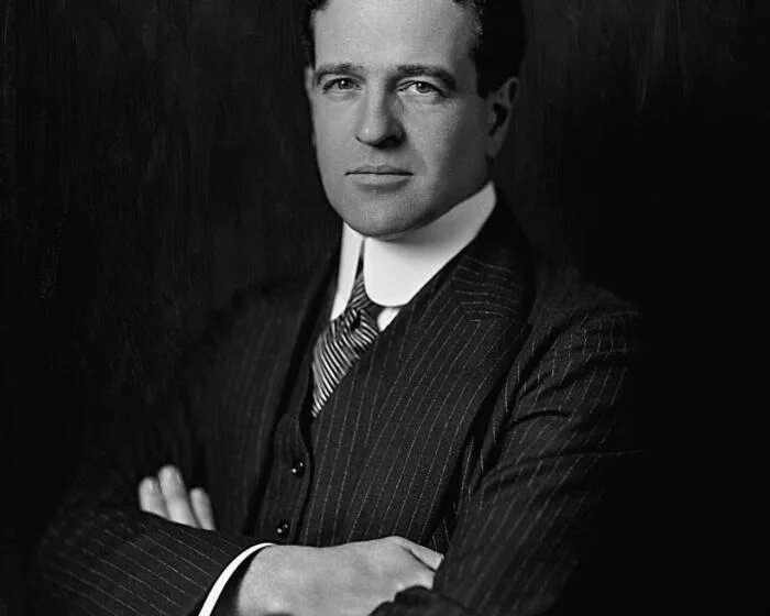 купцы российской империи 19 века. дэвид рокфеллер. дикая банда бутча кэссиди. бизнесмены 20 века. дэвид рокфеллер молодой.