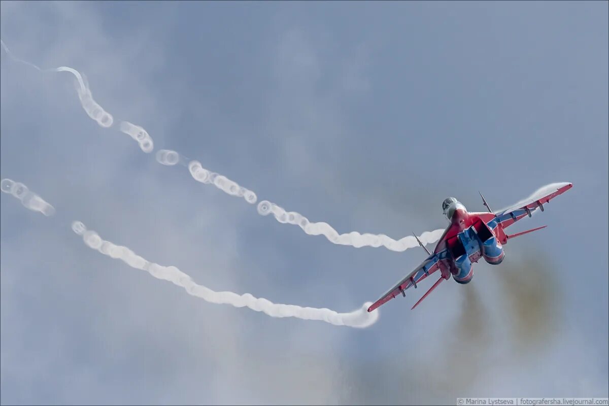 Нижний пилотаж. Пилотаж фото. Агвп стрижи. Пилотаж. Пилотаж.