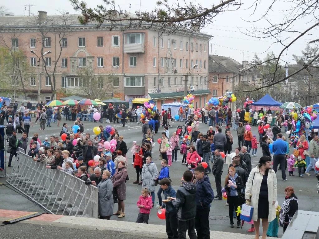 Погода на 10 дней находка приморский край. ДКМ 2022 находка. День города города находки Приморский край. Город находка население. Жители города находка.