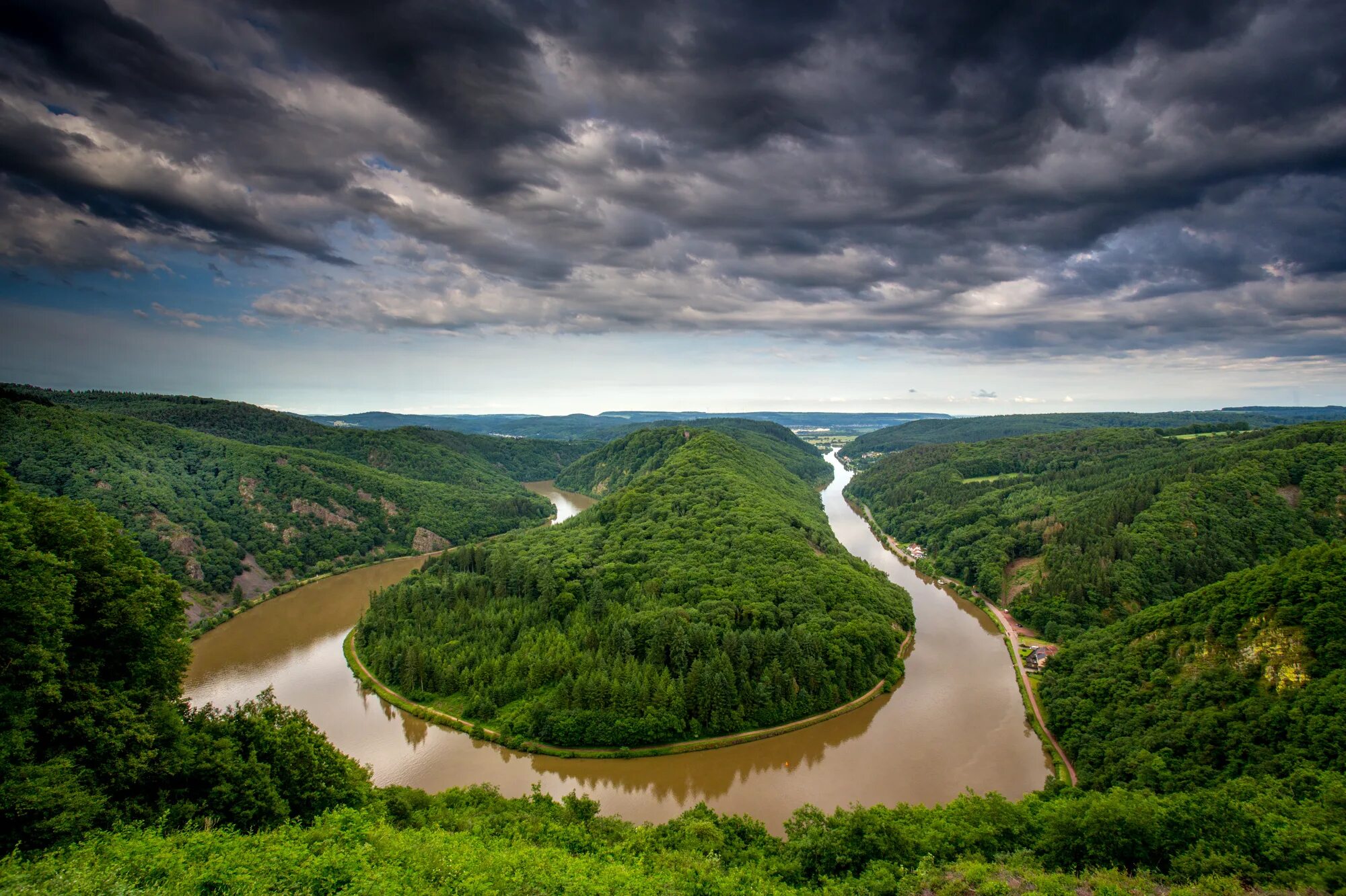 Саар Германия. Земля Саар Германия. Заарланд Германия. Saarland Германия природа. Речной изгиб