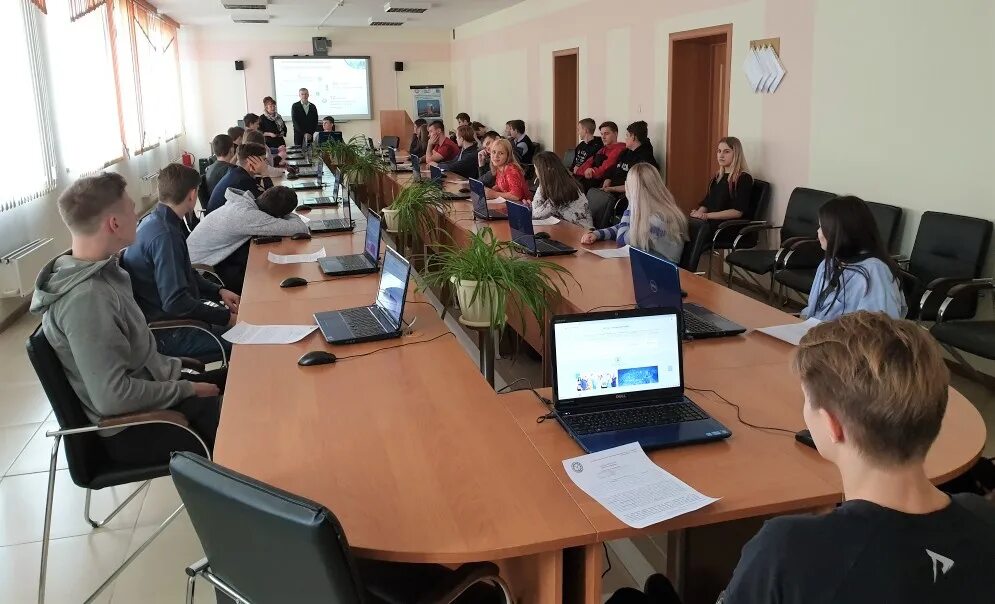 День города белово. Мастер сервис ленинск-кузнецкий. Завод в белово кемеровской области. Портал белово. Кузбасский государственный технический университет.