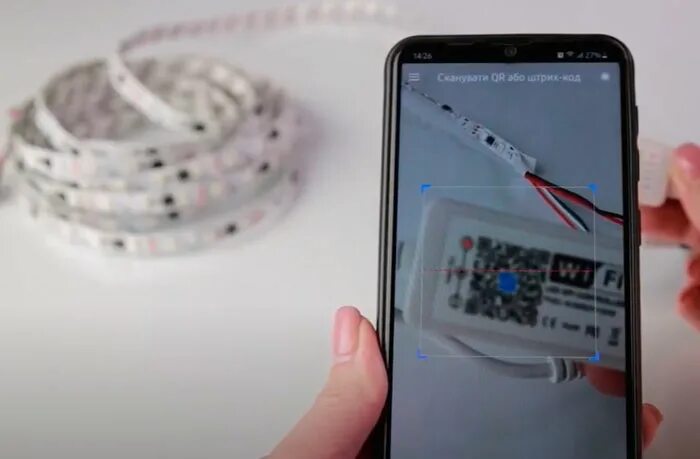 Управление лентой с телефона. Лента светодиодная code. Управление адресной лентой с телефона. QR код для светодиодной ленты Happy Lighting. Фотография эффекта адресной ленты.