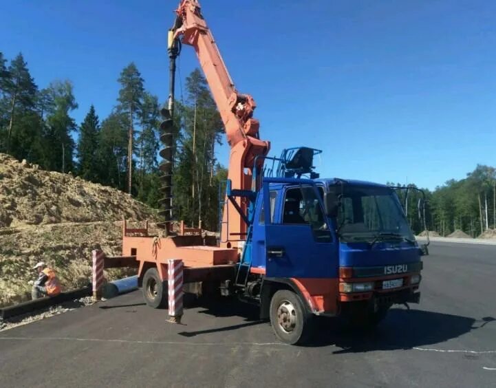 Автобуровая. Автобуровая техника. Авто буроям. Буровая 10000. Буровая 5 2