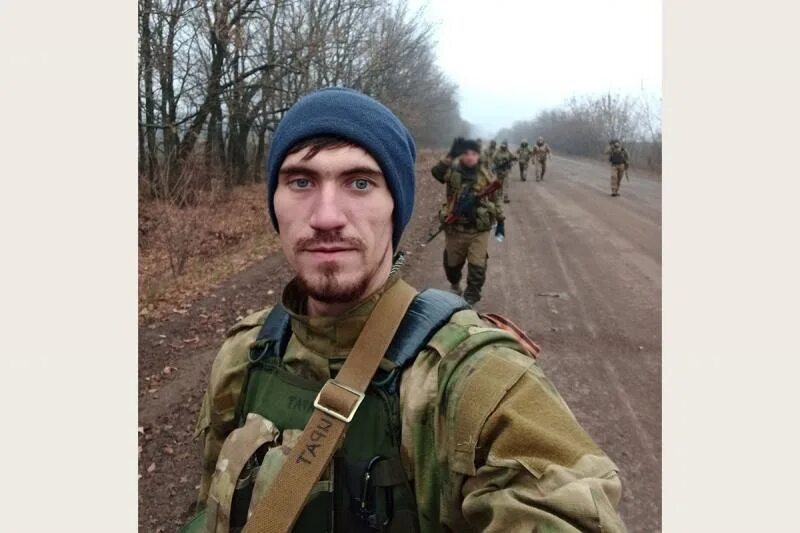 Пойти добровольцем 2025. Ахмат сво добровольцем. позывной ахмат. позывной цыган. спецназ добровольцев.