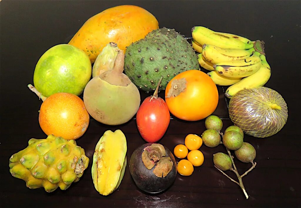 Экзотические фрукты. Экзотические овощи. Экзотические фрукты и овощи. Экзотические тропические фрукты. Название экзотических фруктов с картинками