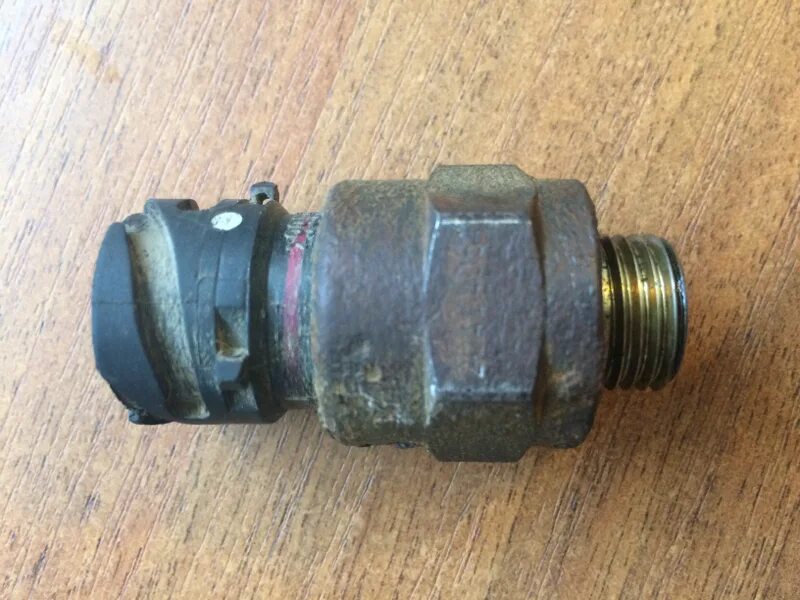 9л. датчик качества воздуха volvo xc90. датчик потока вольво xc70. датчик давления пневмоподвески volvo fh13. датчик температуры воздуха вольво 850.