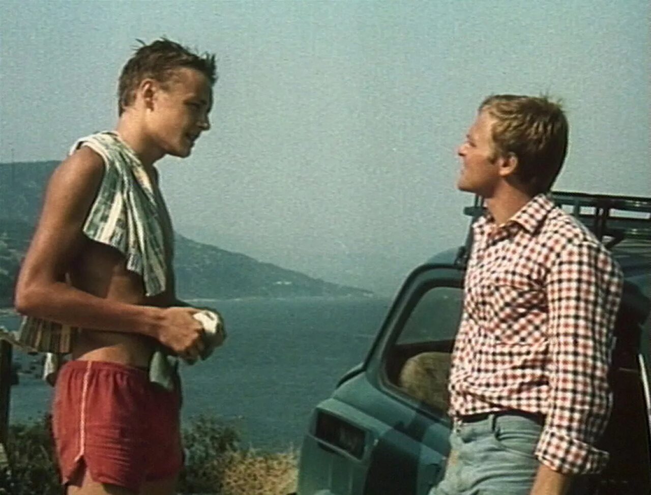 3 отца и 3 сына апельсины. Было у отца три сына (1981).