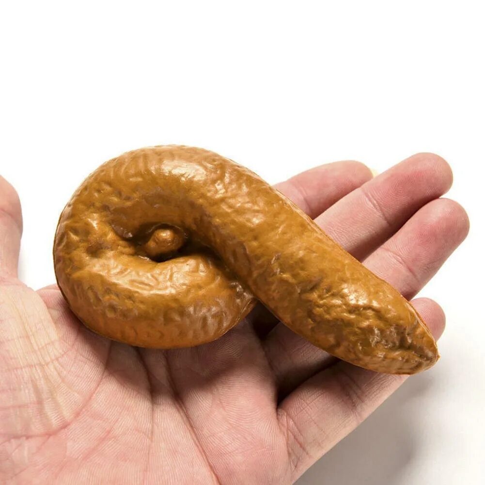 Какашка макашка. Пластмассовая какашка. искусственная какашка.