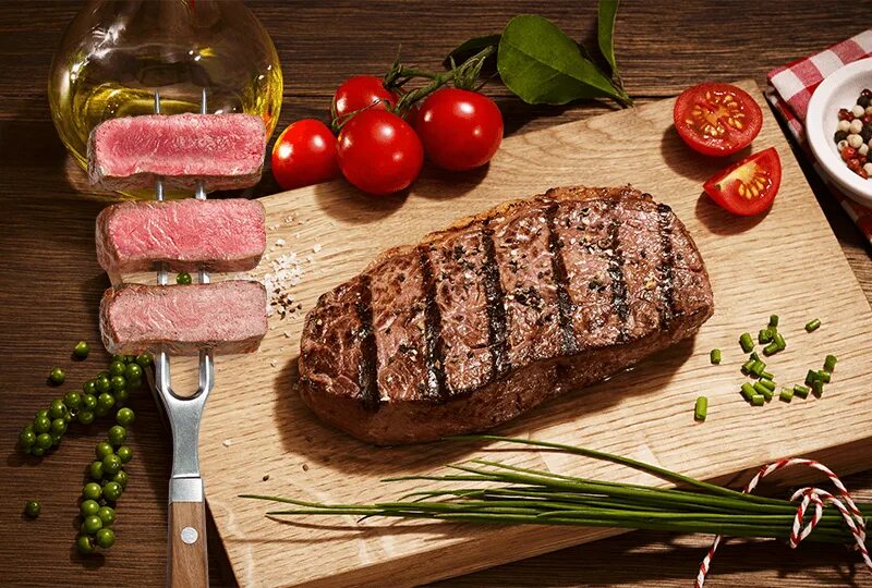 Стейк вкус. Стейк фланк фланк франк. фланк стейк франк баста. рамп говядина. фланк стейк мраморный.