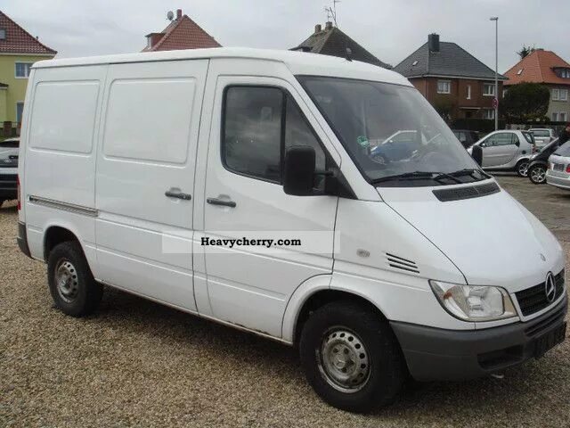 Мерседес Бенц Спринтер 2005. Мерседес Спринтер 2005г. Mercedes-Benz Sprinter 211 2005. Мерседес Спринтер грузовой 2005. Мерседес спринтер 2005 год