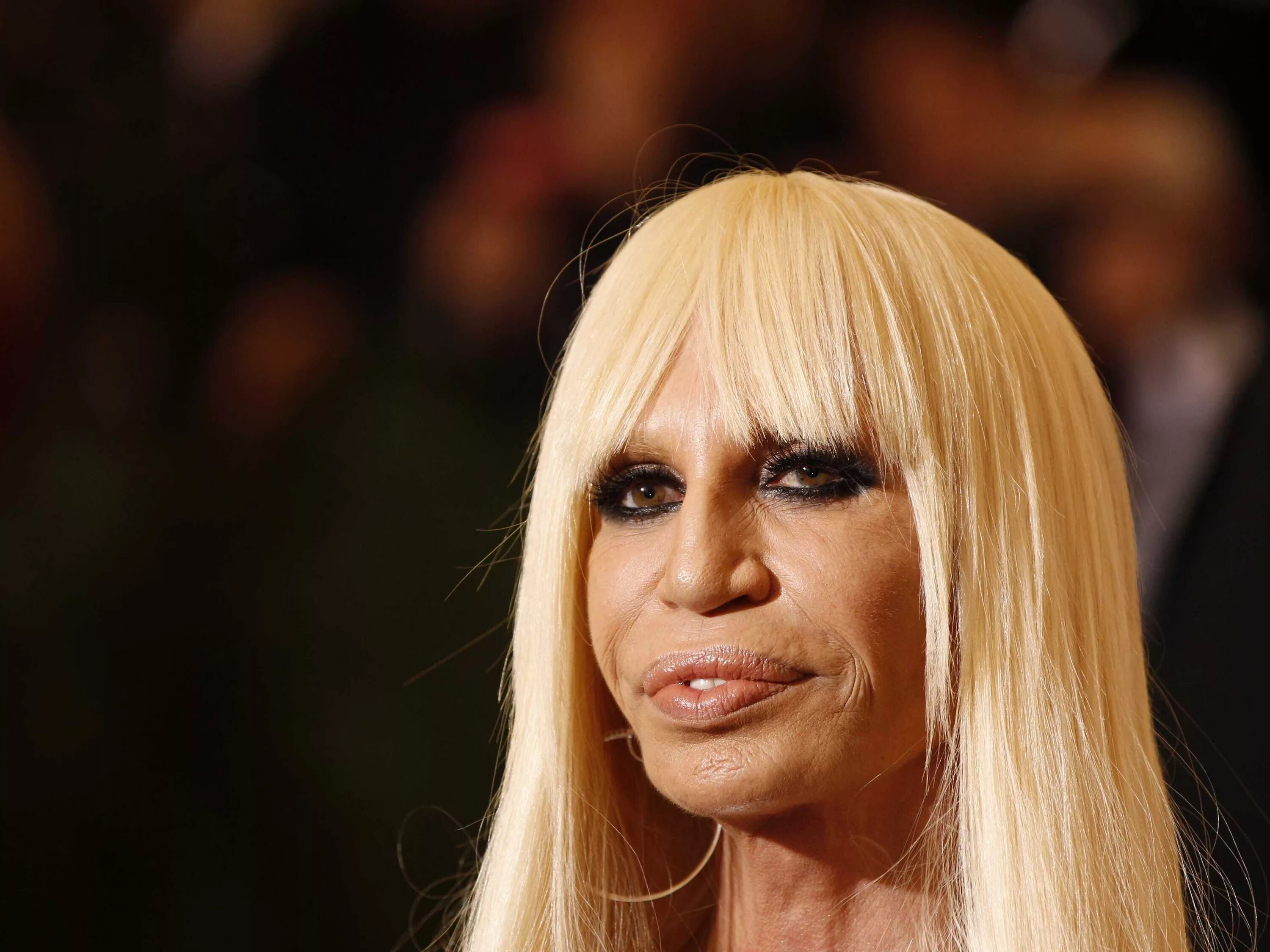 10 самых некрасивых. Страшные актрисы. Тильда суинтон гарри поттер. Люси лью 2023. Донателла версаче уродлива.