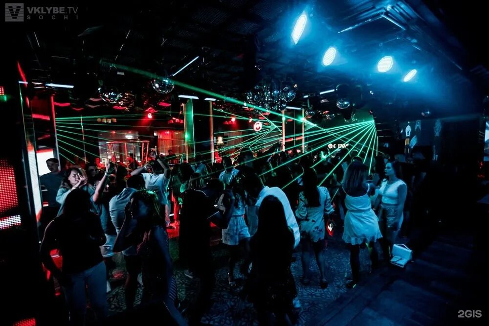 адлер кафе малибу. небар сочи официальный. ночной клуб sky сочи. клуб мандарин сочи. сочи фото клубы.
