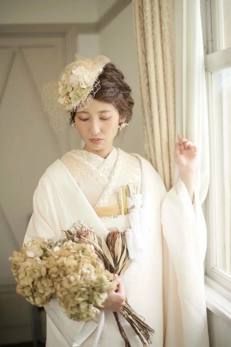 Свадебная фата. Японская невеста. Невеста японии красивая. Японское платье на свадьбу. Японская невеста.