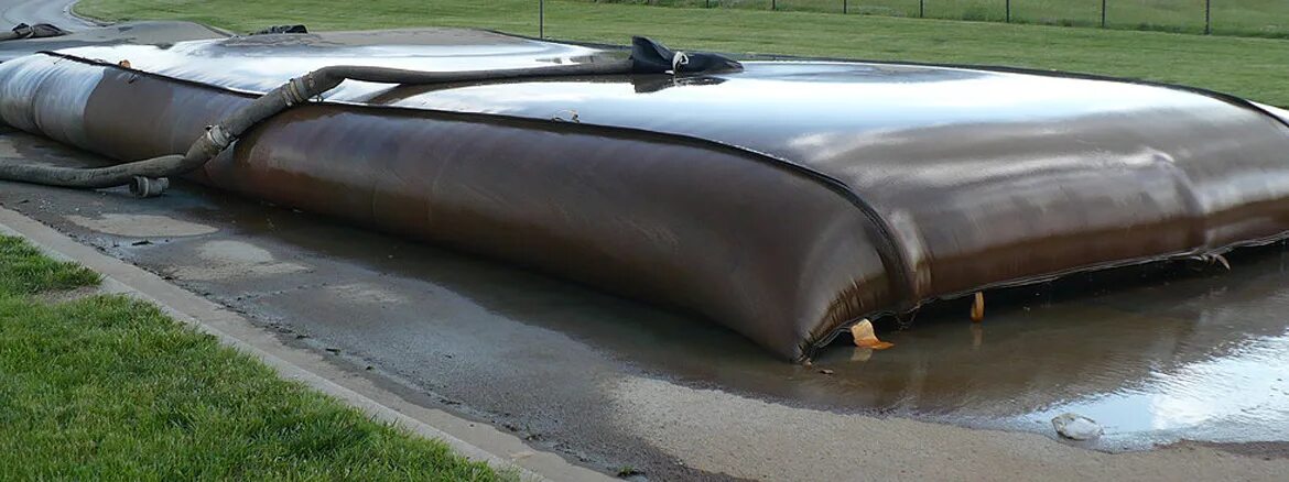 Геотубы. Геотубы из геотекстиля. Геотубы. Геотуб дельта 80. Geotube обезвоживание.