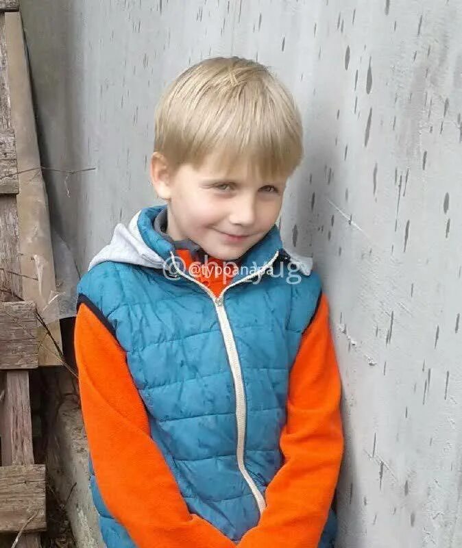 Лицо 14 летнего мальчика. В анапе потерялся мальчик. Мальчики 8-9 лет. Семилетний ребенок. Мальчики 8-9 лет.