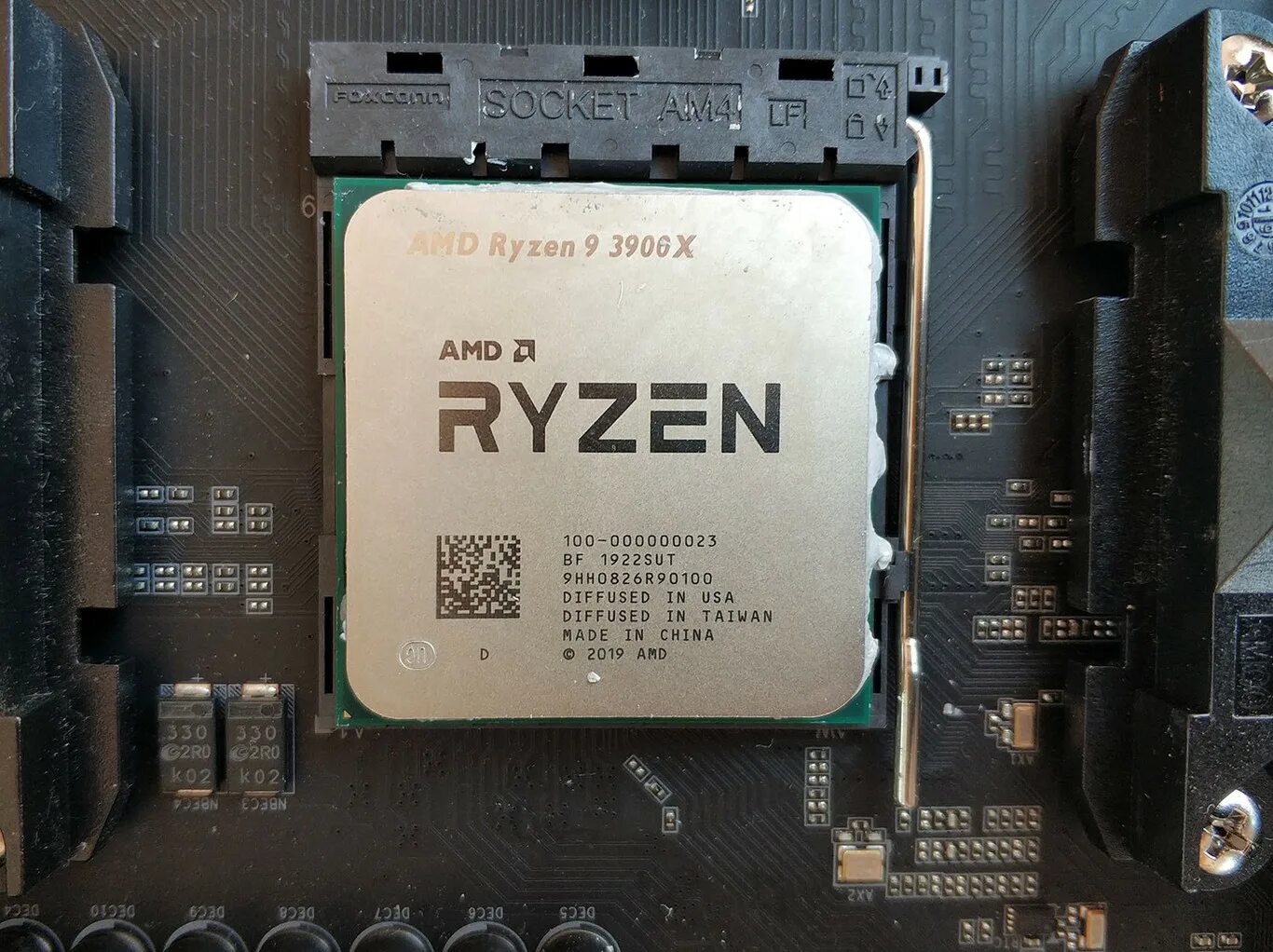 Ryzen 7 pro 3700. AMD Ryzen 7 3700x. AMD Ryzen 5 5600g. R7 3700x. Ryzen 7 2700.