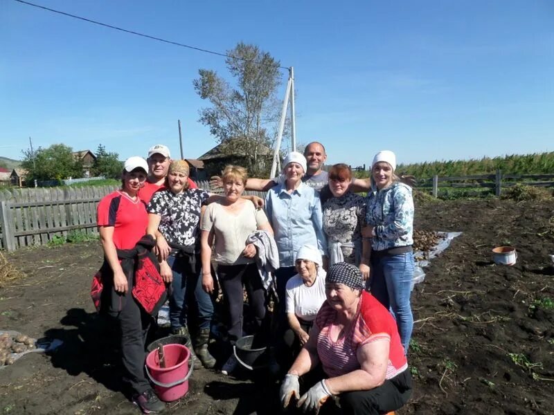 Сотрудники онд и пр г. Подслушано в каратузском. Каратузская барахолка подслушано каратузское. Каратузская барахолка подслушано каратузское. Больница в селе каратузское.