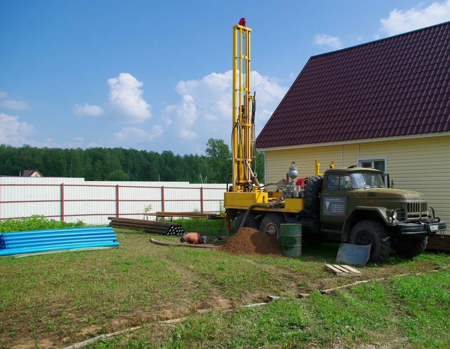бурение скважин псков буран. бурение скважин на песок. бурение скважин. обустройство колодца для скважины. бурение скважин.