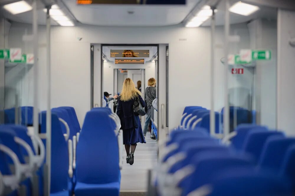 Мцк магадан. Упк мцк фото. фото пустого салона мцк.