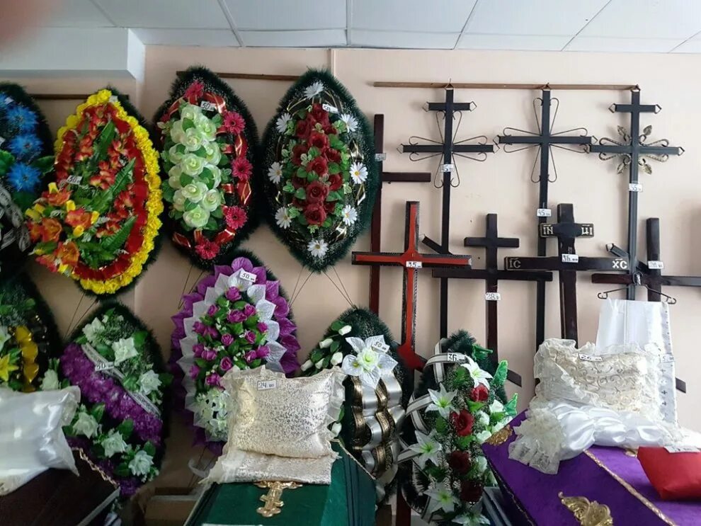 Набат ритуальные услуги белгород. Ритуальные услуги. Ритуальные услуги. Ритуальные услуги на типанова в спб. Городские ритуальные услуги.