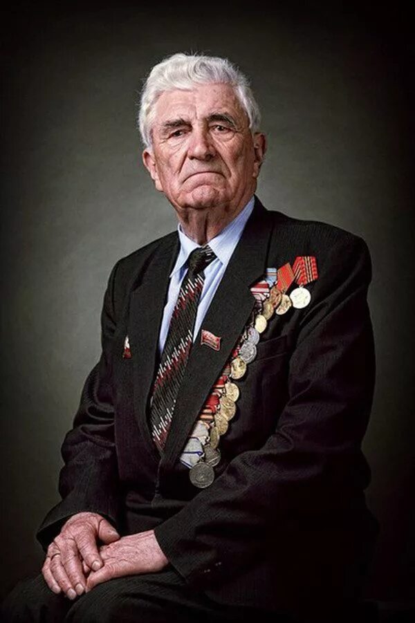 журов павел васильевич ветеран великой отечественной войны. фотопортрет ветерана вов. портрет ветерана. бармасов ветераны великой отечественной войны 1941-1945. портрет ветерана.