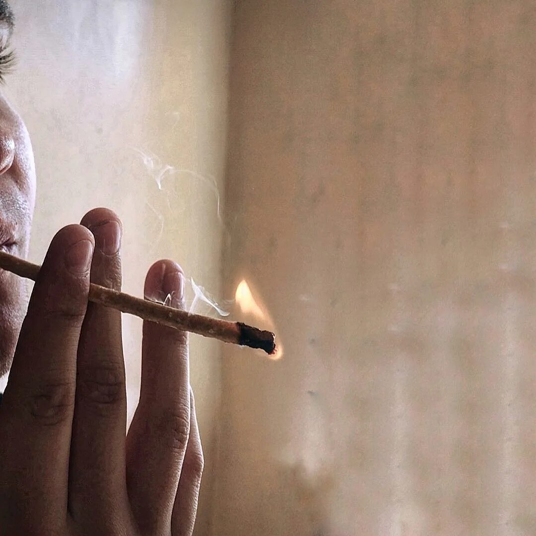 Insta smokes. Insta smokes. Insta smokes. Фаст смоки на мираже в окно. Insta smokes.