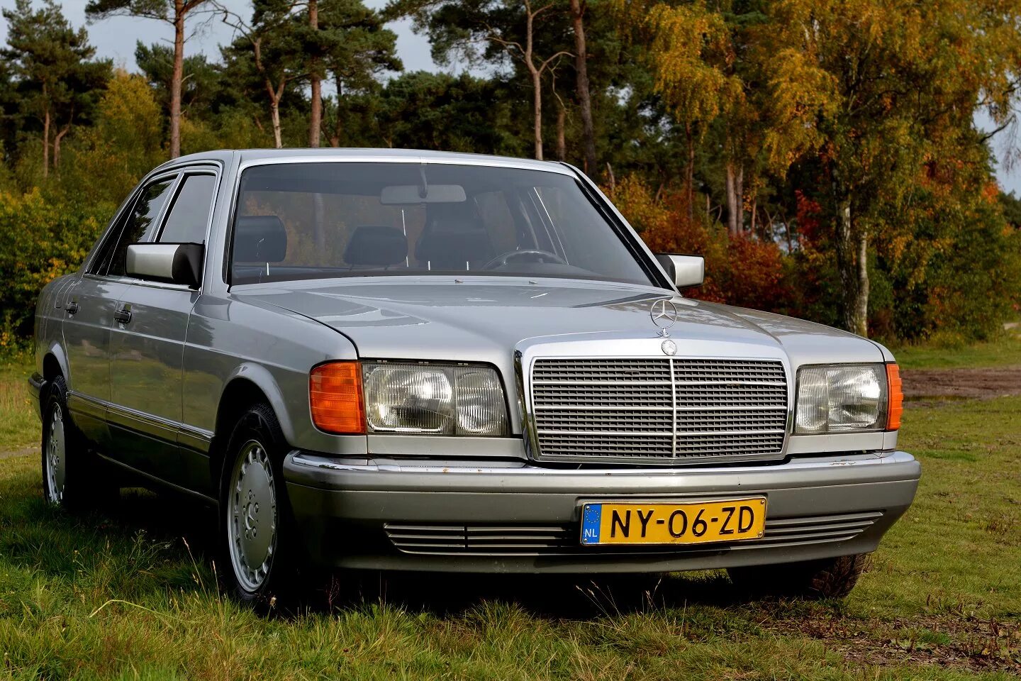 Мерседес бенц 260 е. W126 260se. Мерседес 124 260е. Мерседес 260se. Mercedes-benz 260se w126.