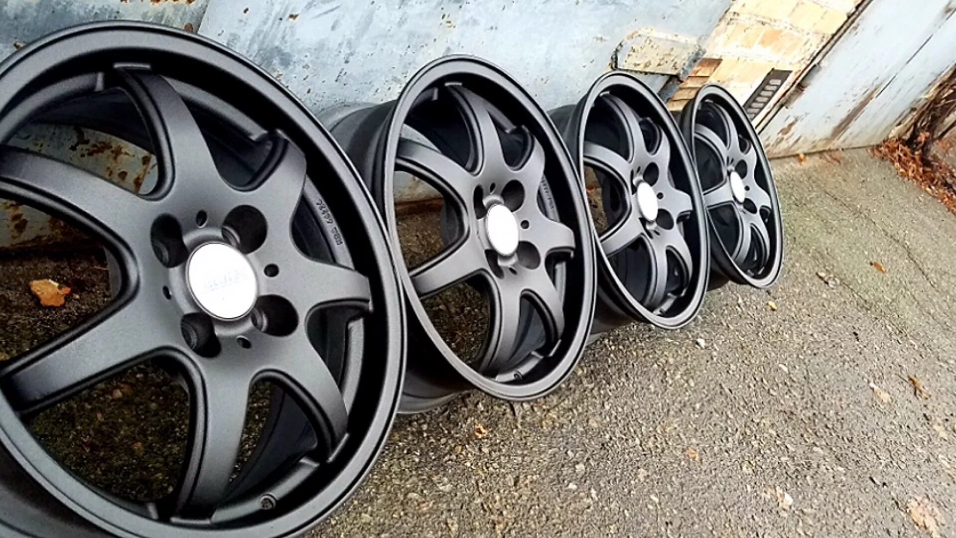 Диски r15 5x108. Диски r15 5x108