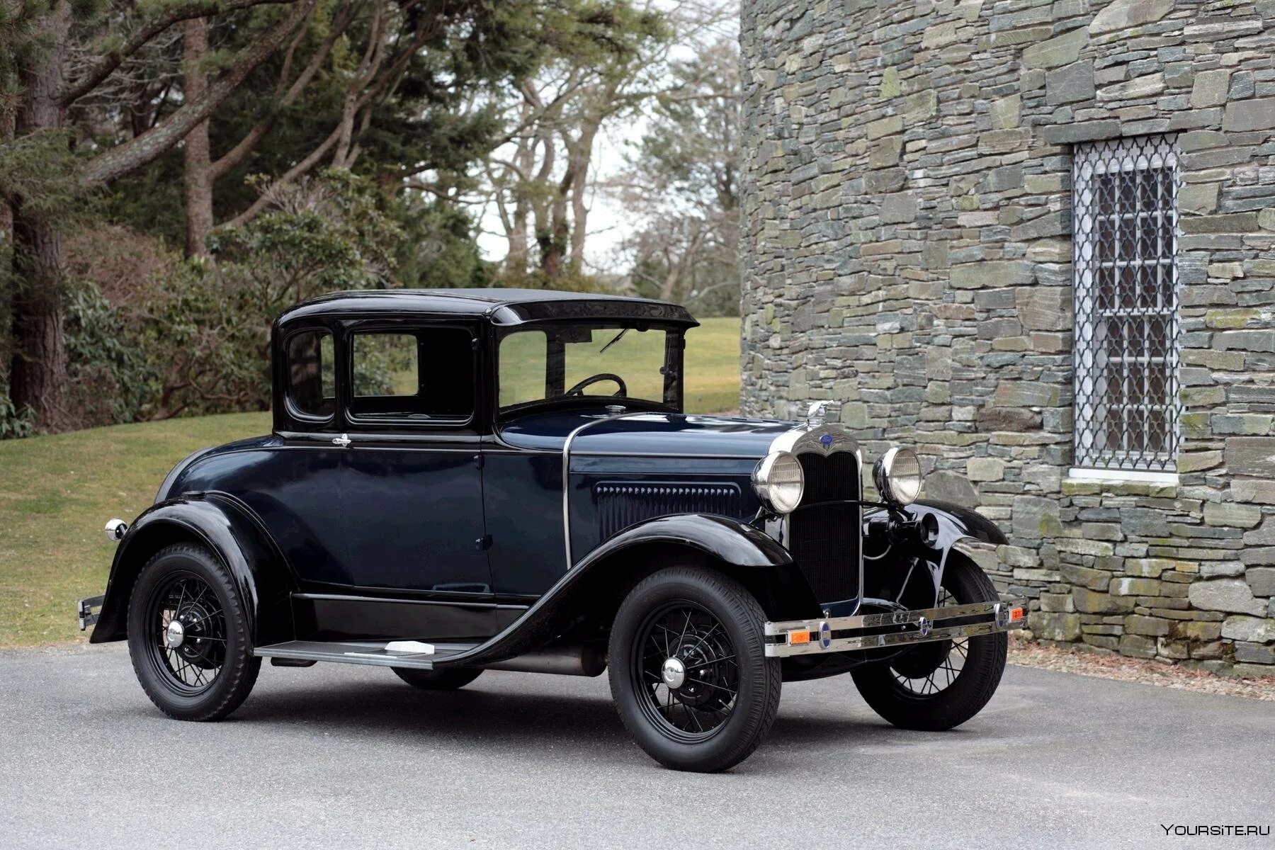 Первая модель 8. Ford model a 1930. Ford model a (1927). Ford model t 1930.