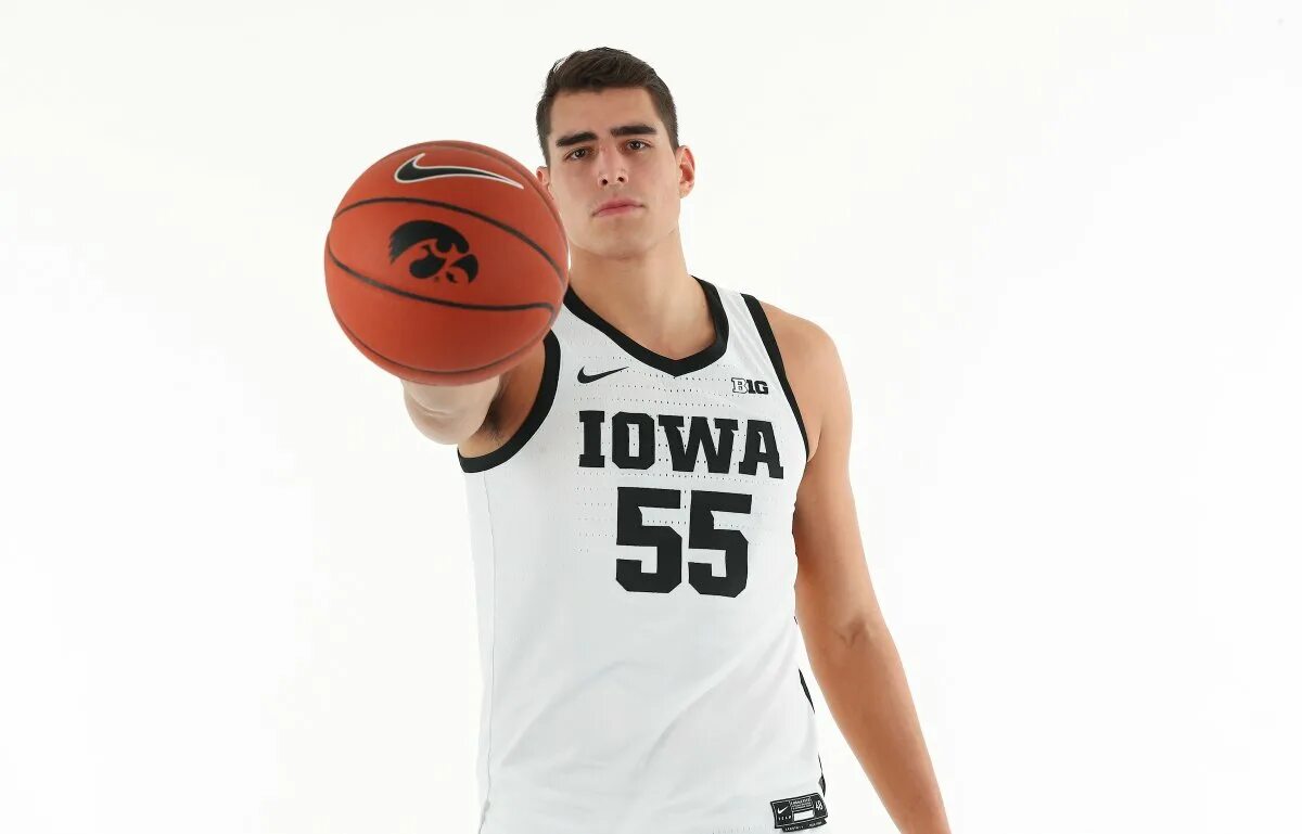 2x large mondays. Дизайн одежды эстетика баскетбол. 2x large mondays. Big ten и pac-12. 2x large mondays.