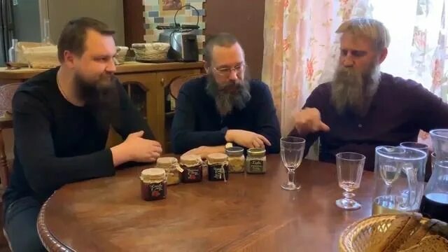 Жизнь стерлигова. Слобода германа стерлигова. миллионер стерлигов.
