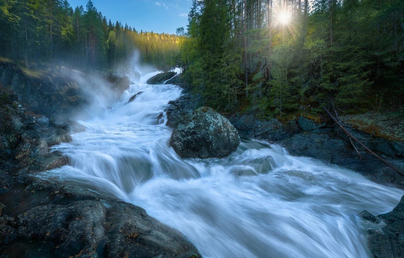 Поток воды. Бурная река – Бурлящая река. Бурная Горная река водопад. Бурная река zx21663. Бурлящая Горная река.