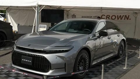 Toyota crown 2024