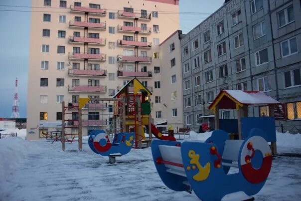 Квартиры в снежногорске мурманской. Октябрьская 24 снежногорск. Пос междуречье мурманская область. Гостиница северное сияние ухта. Город снежногорск мурманская область.